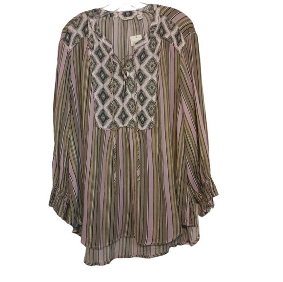 Cato Top, Plus Size Spring Top, Size: 22 - Picture 1 of 4